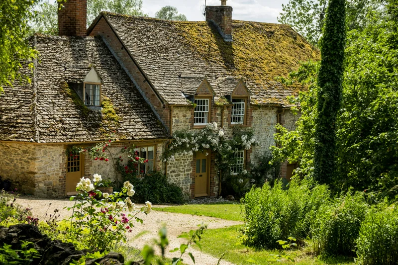 Cotswold cottage breaks