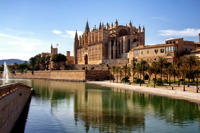 Palma de Mallorca Cathedral - Palma City Breaks