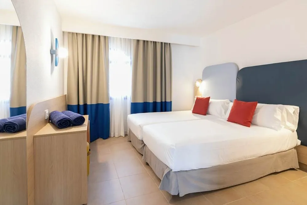 One Bedroom Suite